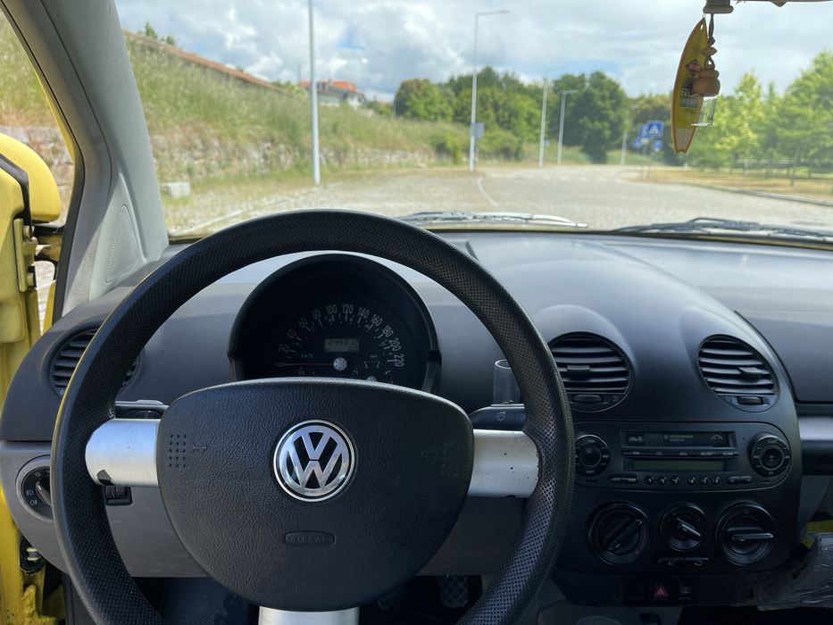 Volswagen New Beetle Amarelo 1.9 TDI