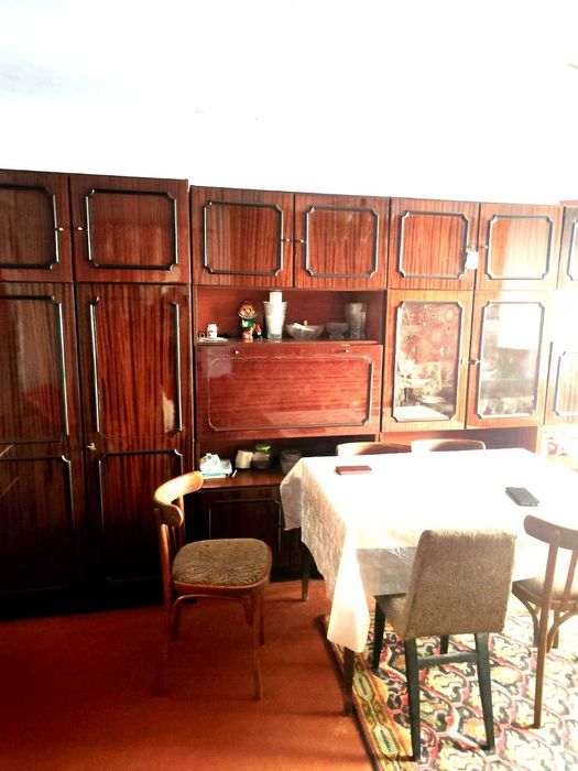 продам 3 кімн кв,3\5 цегла, Інгульский район,поруч кінотеатр Юность