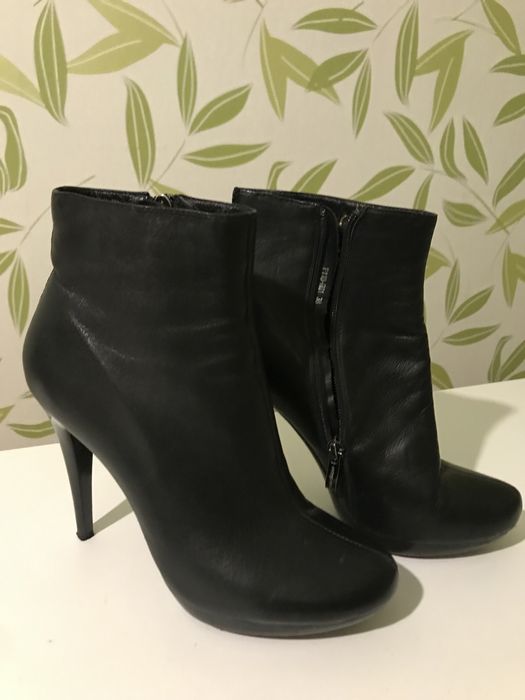 Ботильони жіночі BERLONI, шкіра натуральна.  размер 38