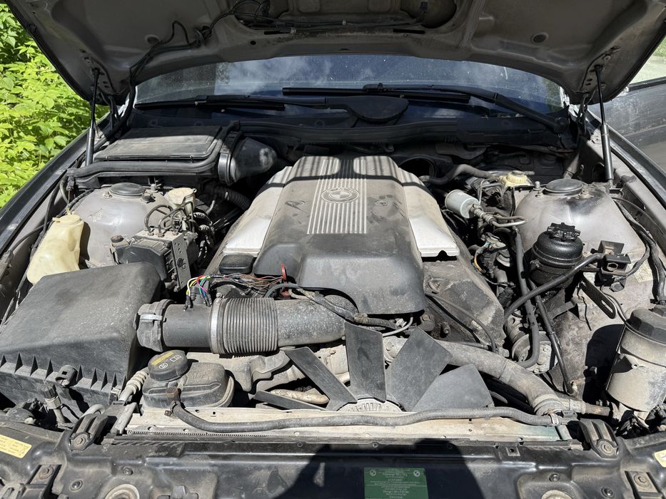 BMW 535i e39 2000 року