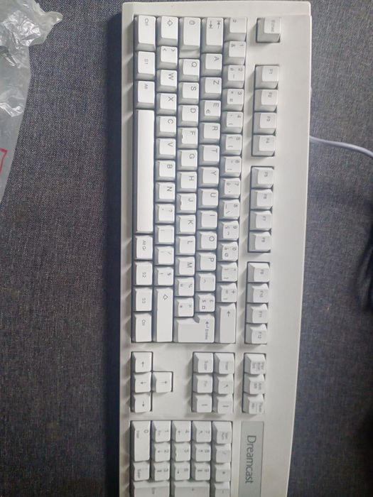 Klawiatura Sega Dreamcast HKT-7631 – nieużywana – AZERTY Promocja do środy 200zl !!