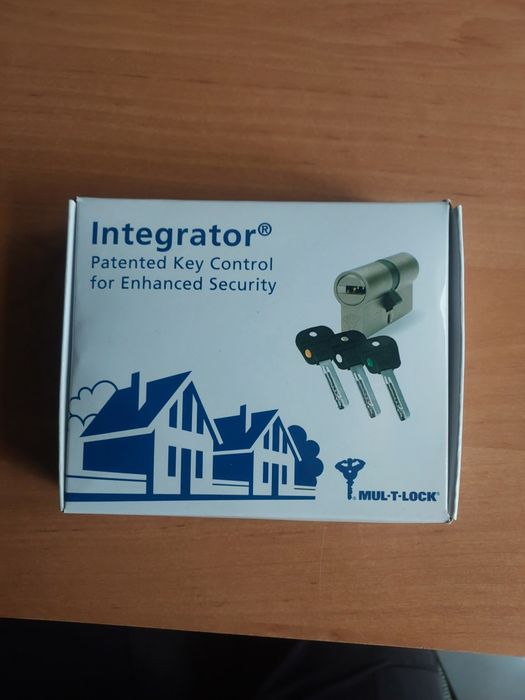Циліндр mul-t-lock