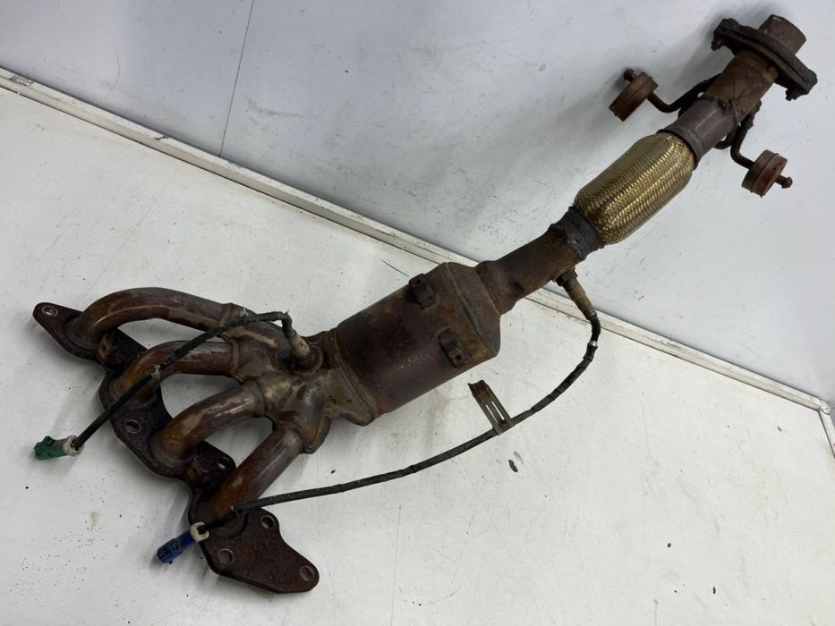 Kolektor wydechowy Ford C-Max MK1 CMax Mk1 Ford Focus MK2 03-10r. 2.0b katalizator pełny siatka