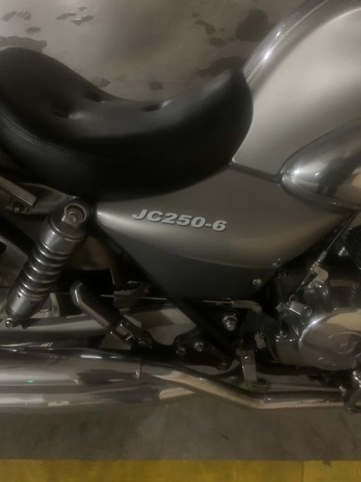 Mota JC 250-6 como nova antiga