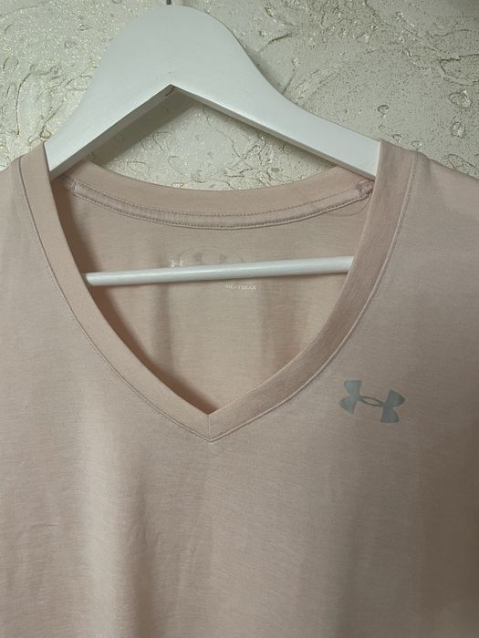 Жіноча футболка UNDER ARMOUR TECH SSV - TWIST Pink , розмір S(M)