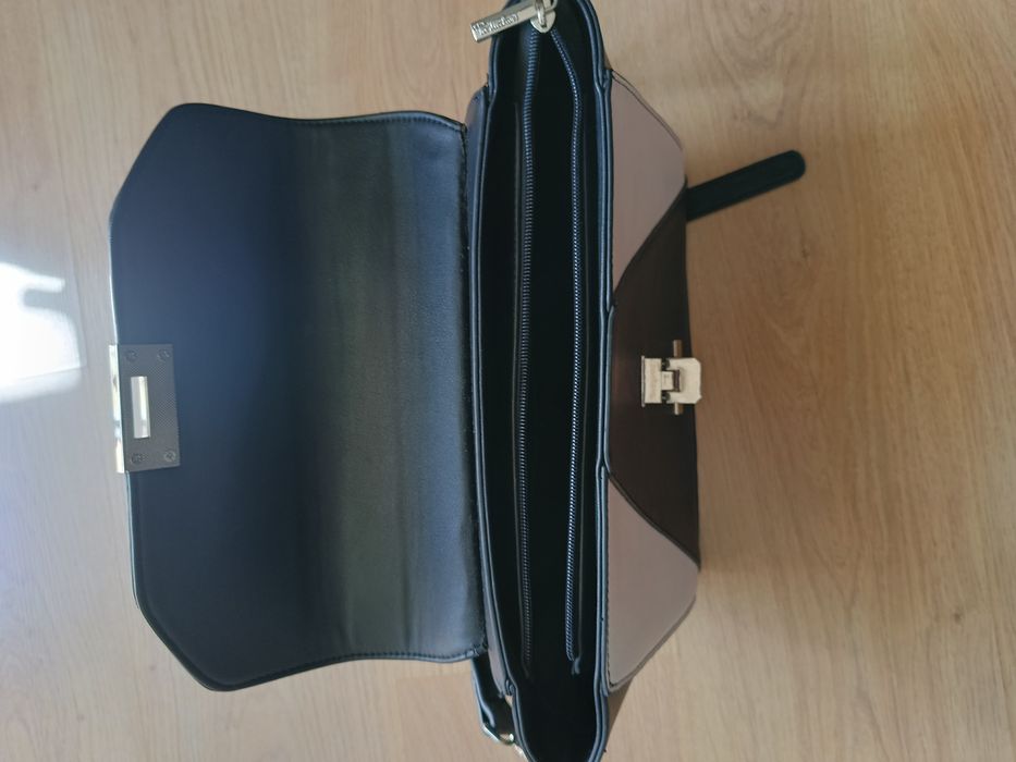 Torebka damska klasyczna