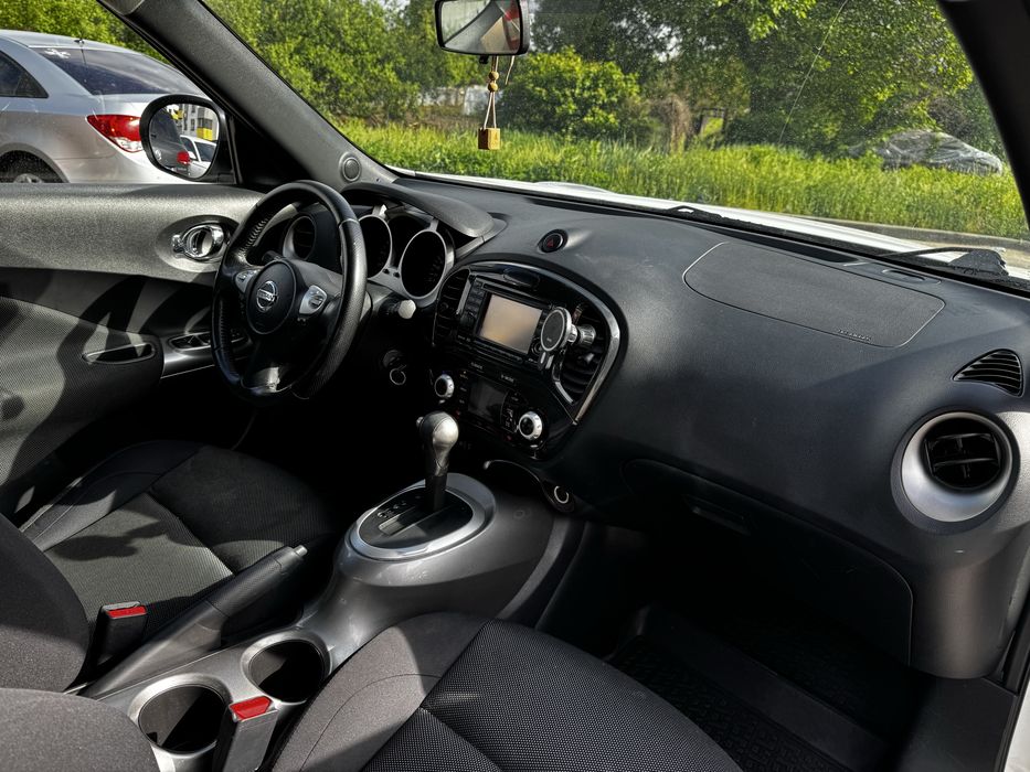 Nissan Juke (офіційний), куплений в автосалоні, один власник.