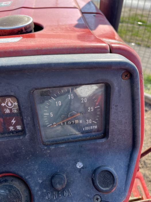 Yanmar ym 2010 powershift
