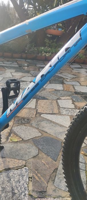 Bicicleta roda 26 bom estado