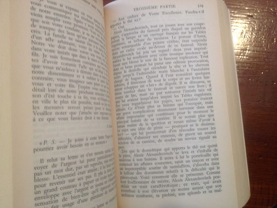 Tolstoï - Anna Karènine (em Francês)