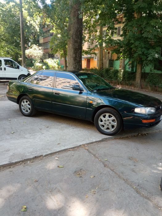 Автомобиль Toyota