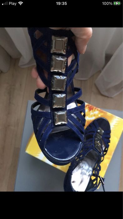 Buty na obcasie, dandaly wieczorowe na platformie