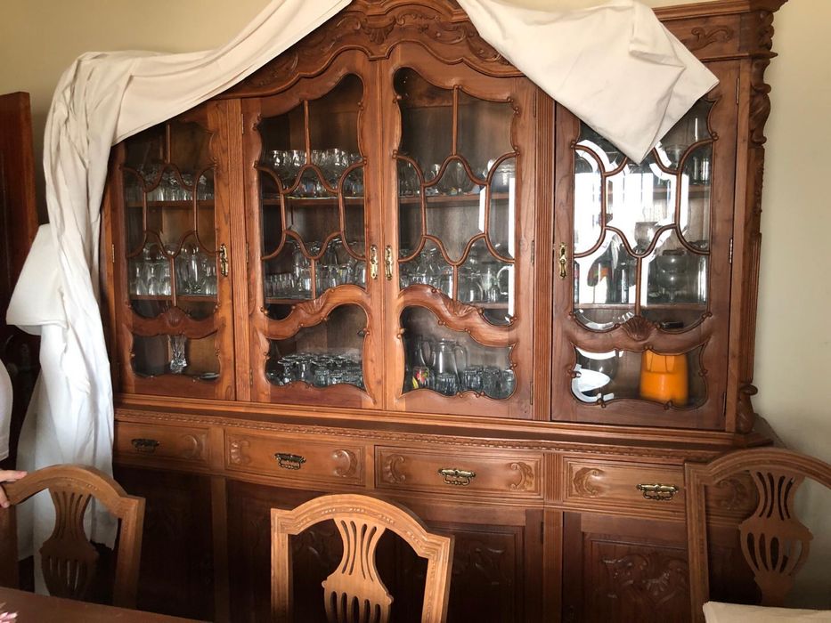 Vendo Conjunto Sala em madeira maciça
