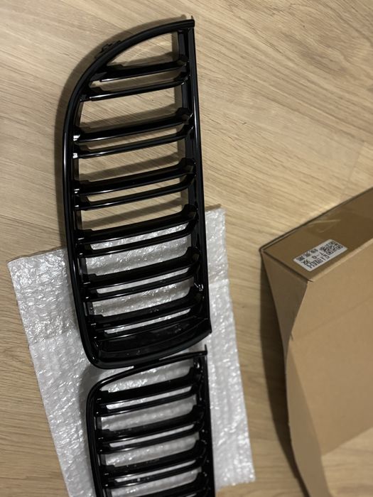 Grelhas bmw e90 pre lci