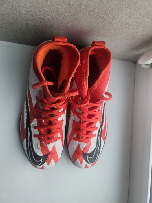 Футзальне взуття Nike CR7