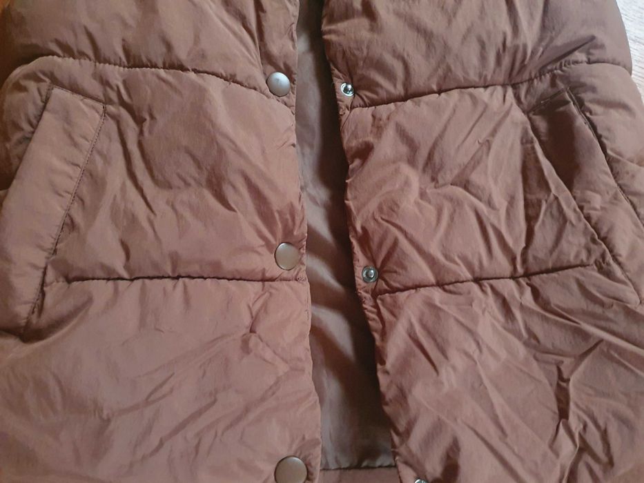 Ciepła kamizelka dla dziewczynki H&M 8-10 lat, 146 cm