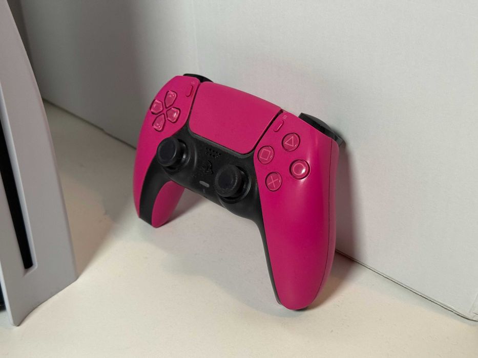 Konsola PlayStation 5 PS5 825GB z napędem + Pad DualSense - Gwarancja -