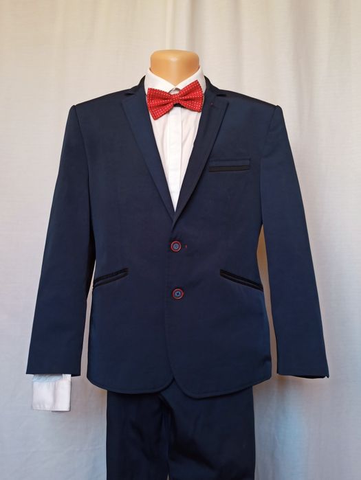 Sg Granatowy garnitur M , L