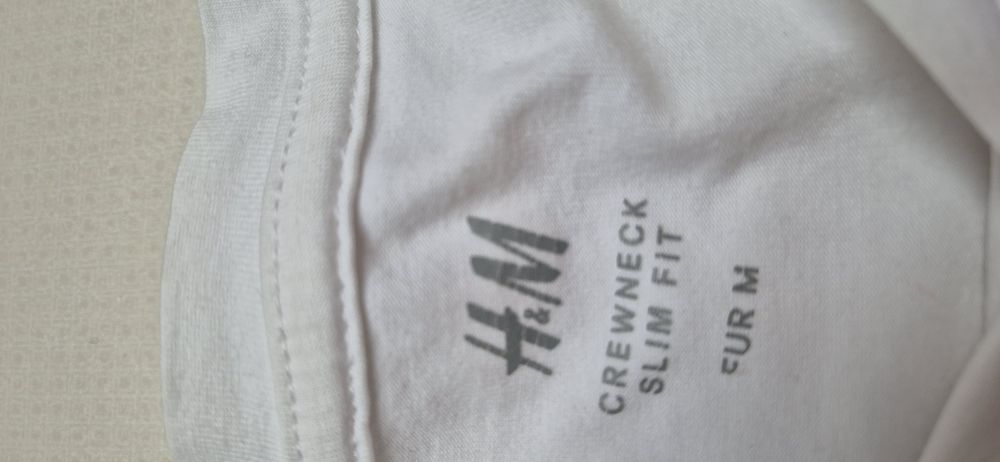 Biała bluzka.z długim rękawem M męska