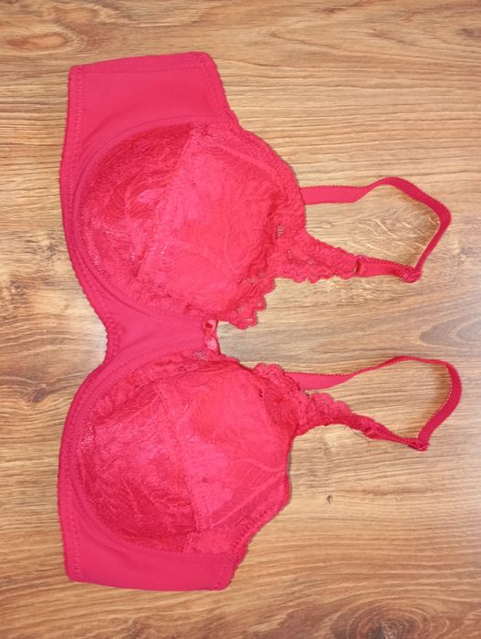 NOWY biustonosz damski 90D