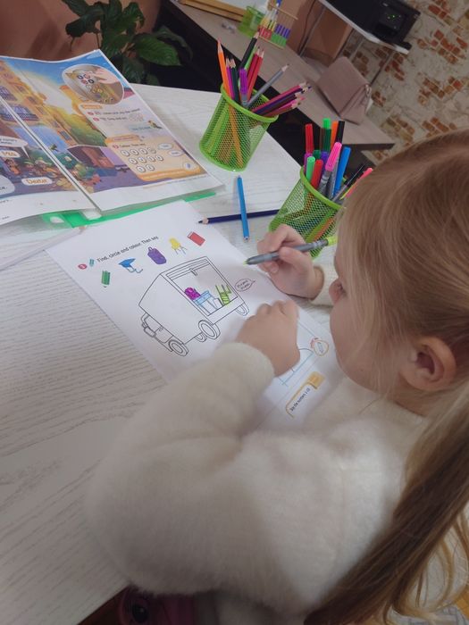 Заняття для дітей | Бабурка
