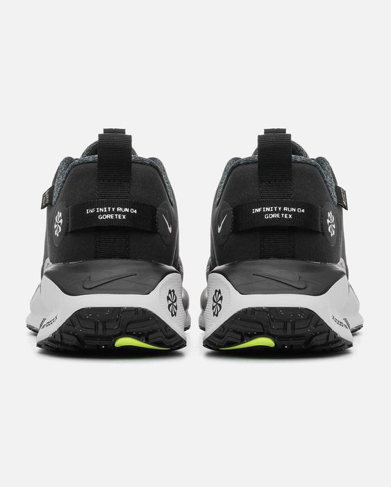 Мужские кроссовки Nike React Infinity Run 4 Gore-Тех "Black-White"
