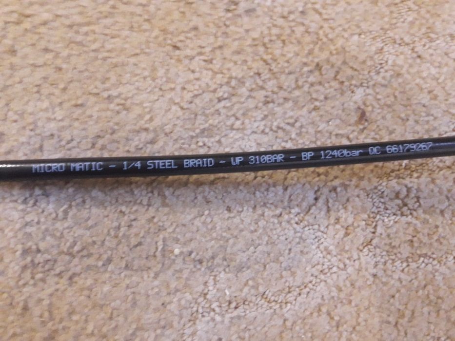 обладнання , шланг  високого тиску