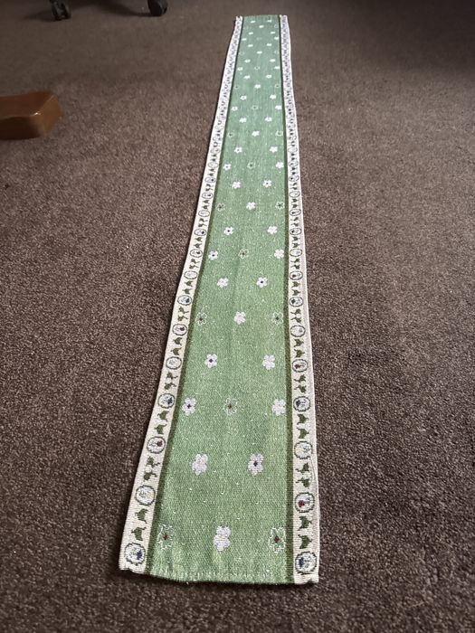 Bieżnik gobelin motywy  wiosenne do prywatnych kolekcji