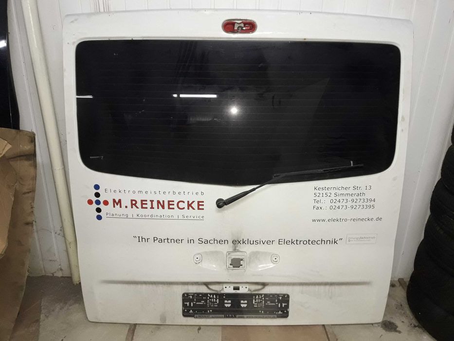 Бампер на Renault Trafic Капот Фара Opel Vivaro Перед Морда Комплект