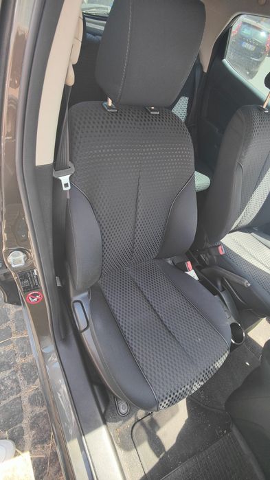 Mazda 2 — fotografia 5