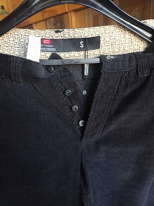 Spodnie męskie sztruksowe firmy Cropp\czarne