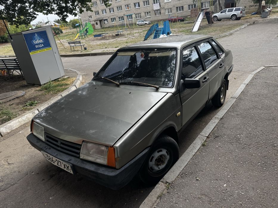Продам ваз 21099