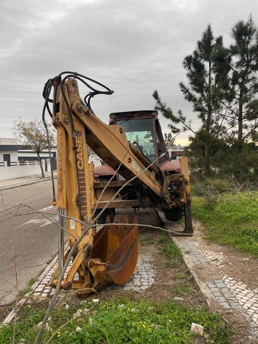 Retroescavadora Case 580 k super