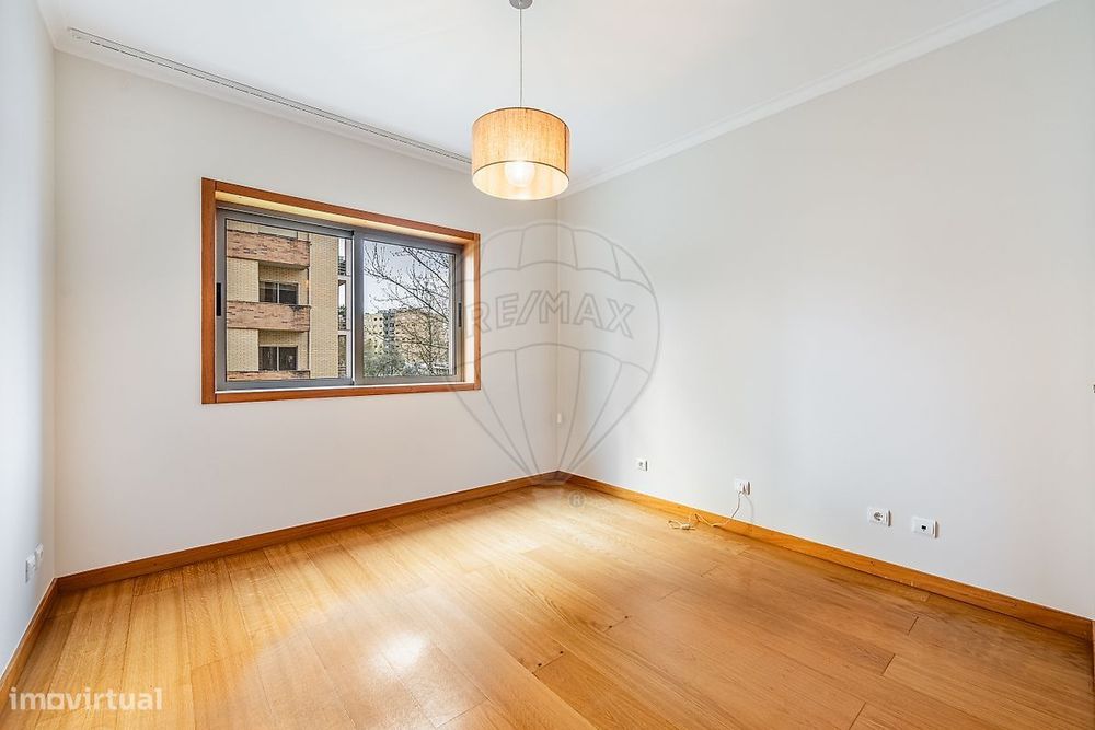 Apartamento T3 para arrendamento