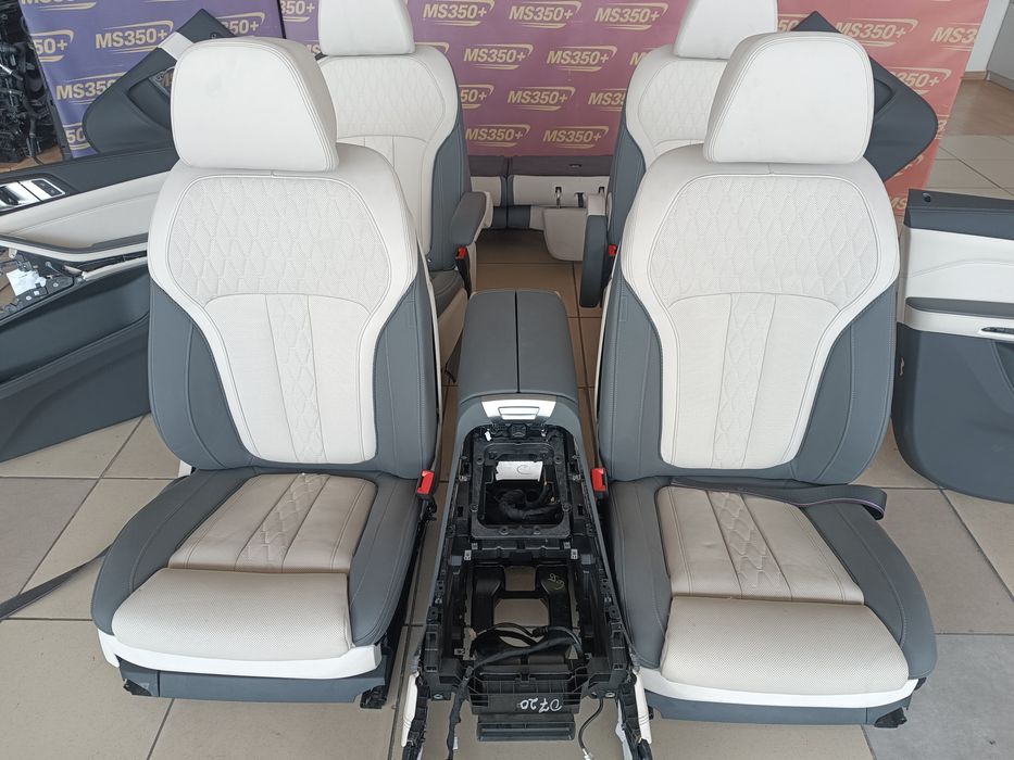 Салон сидіння комплект BMW X7 G07 БМВ Х7 Г07 розборка шрот запчастини 52105A1A503 Салон сиденья комплект