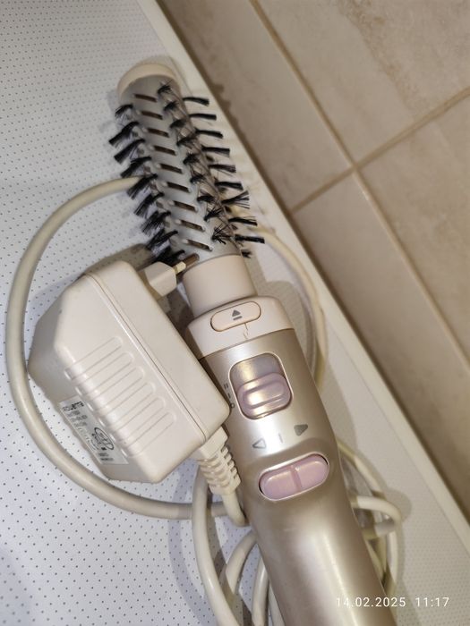 Фен щетка rowenta cf9000a