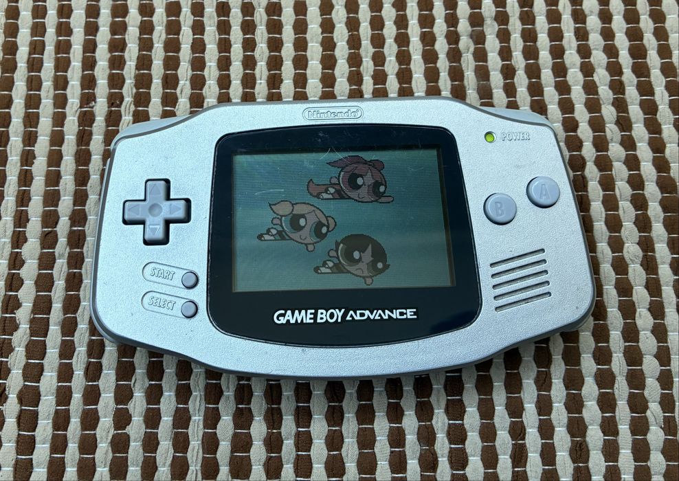 Game Boy Advance c/ 4 Jogos