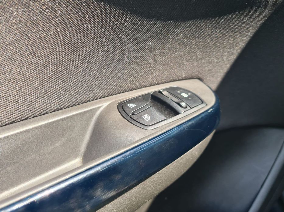Opel Corsa64966010739201127