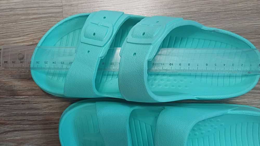 Резинові капці шльопанці р.9