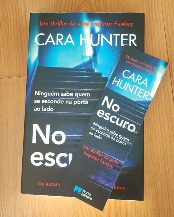 Livro "No escuro"