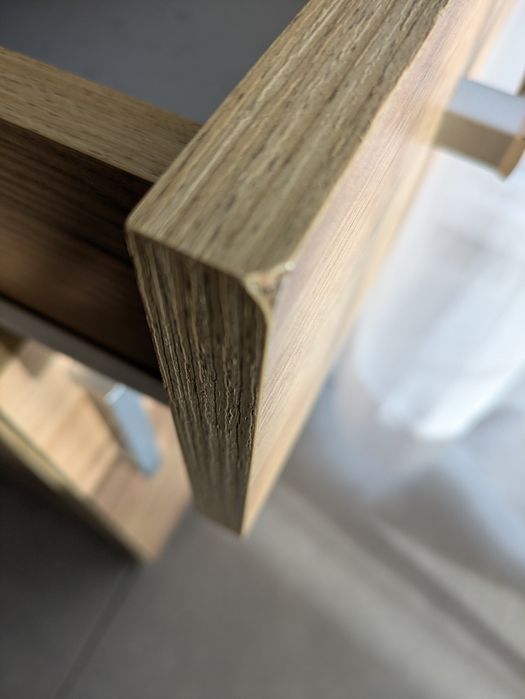 Biurko młodzieżowe