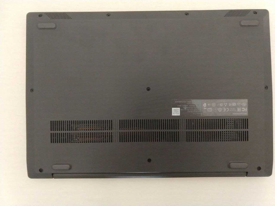 Notebook Lenovo V15-IIL 15,6 I5-1035G1/20GB/500GB SSD - 15.6" FHD matt