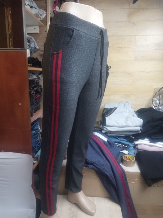 Spodnie dresowe przylegające i uciągliwe 2 wzory i kolory S do 2Xl