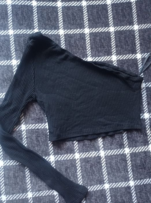 Asymetryczna bluzka prazek