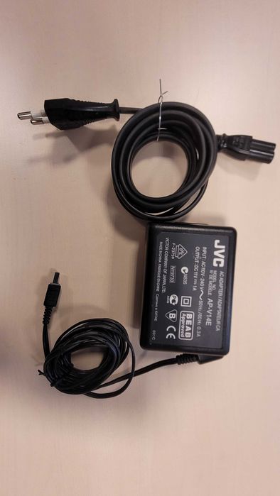 Oryginalny zasilacz JVC AP-V14E 11V 1A do kamery Everio GR-D GZ-MG