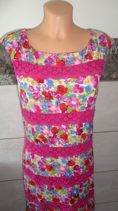 Piękna kolorowa sukienka floral roz. XL