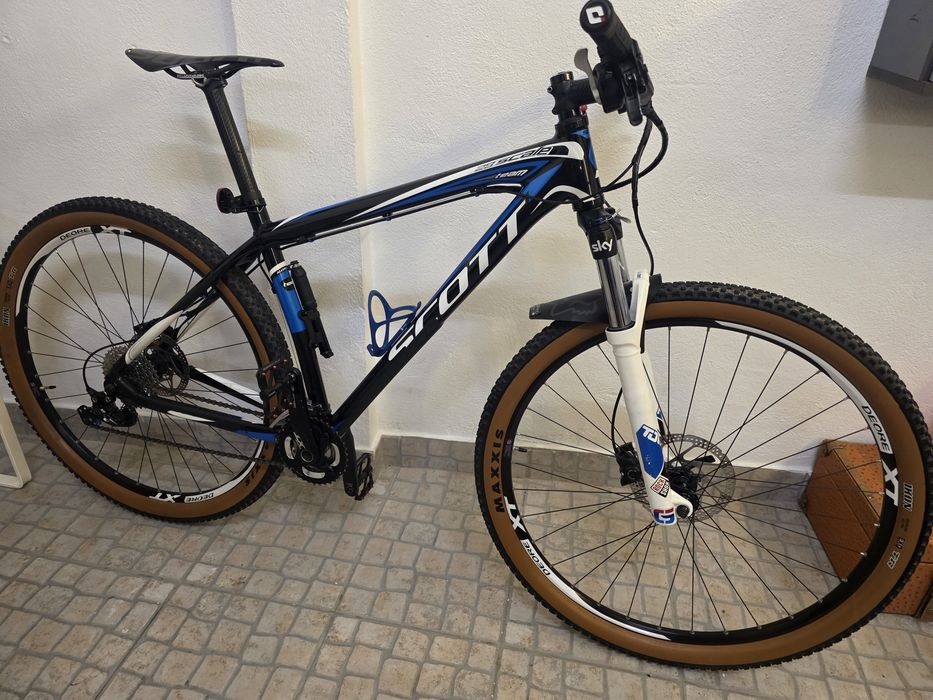 Bicicleta Scott scale team 29