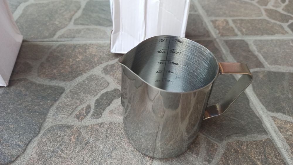 Молочник пітчер питчер 350 та 600мл