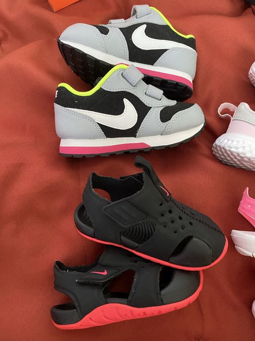 Calcado menina Nike Sandalias bebe 21, tenis menina 23