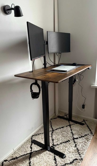 Nowe Biurko Elektryczne Podnoszone Regulowane 140x70 cm Podnoszone Gamingowe do 80kg - FV